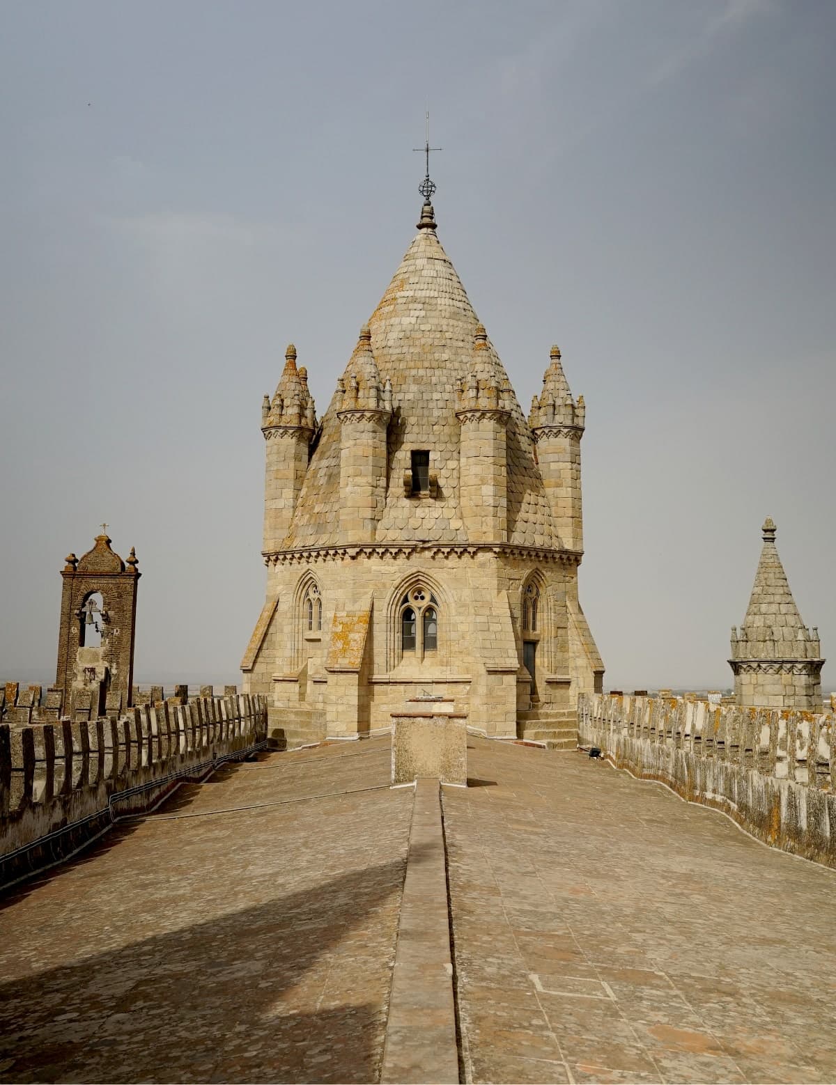 Templo Romano de Évora + Jardim de Diana + Basílica Sé de Nossa Senhora da Assunção