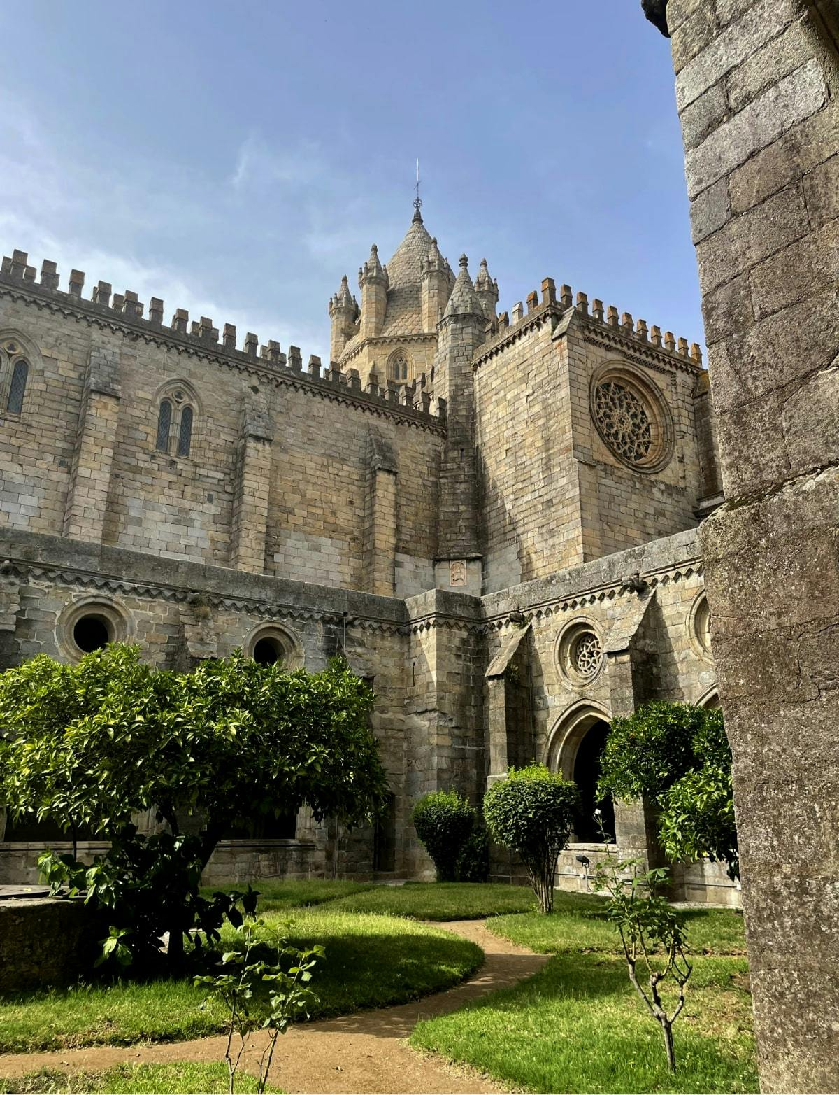 The Roman Temple of Évora + The Garden of Diana + The Sé Basilica of Nossa Senhora da Assunção (Our Lady of Assumption)